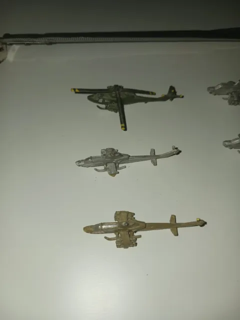 6mm modern / air war - 1980s 8 helicopters