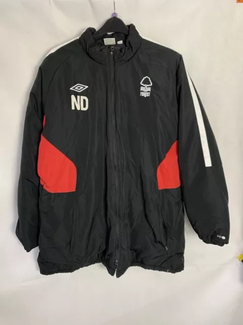 UMBRO NOTTINGHAM FOREST Bench Coat Jacket Stadium Padded Black Red Men 2XL XXL 24.36 PicClick UK