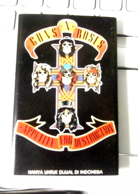 GUNS N' ROSES : APPETITE FOR DESTRUCTION Cassette  1987  INDONESIA MCA Compagny