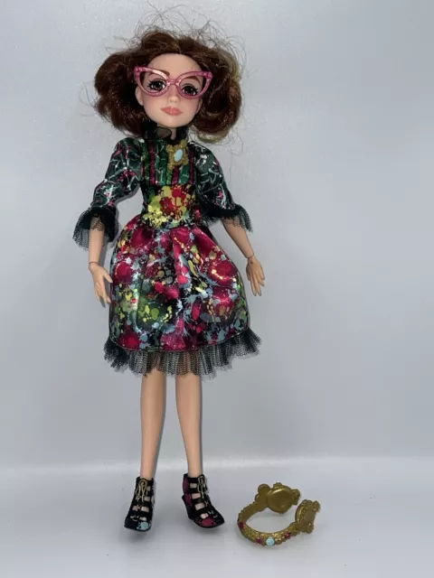 DISNEY DESCENDANTS DIZZY Isle Of Lost Barbie Doll RARE Clothes Shoes Glasses 59.99 PicClick UK