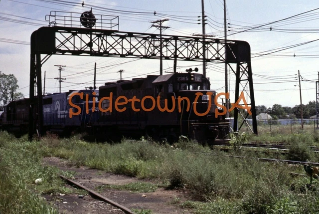 Vtg 1977 Orig Photo Train Slide 2365 PC Penn Central Engine X2D009