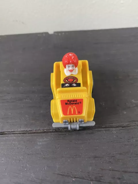 Vintage McDonalds Happy Meal Toy 1985 Ronald McDonald Yellow Jeep Pull Back Car