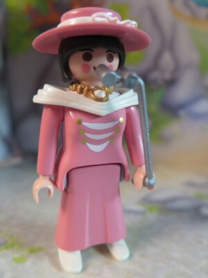 Playmobil Serie Maison 1900 Victorienne Femme Robe Rose Et Parapluie 