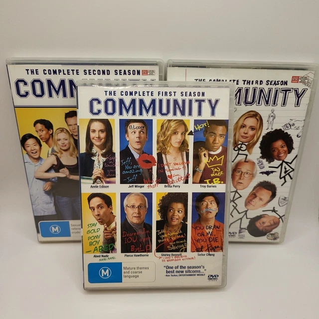 Community Tv Show Seasons 60 Photos - Moonagedaydream.film