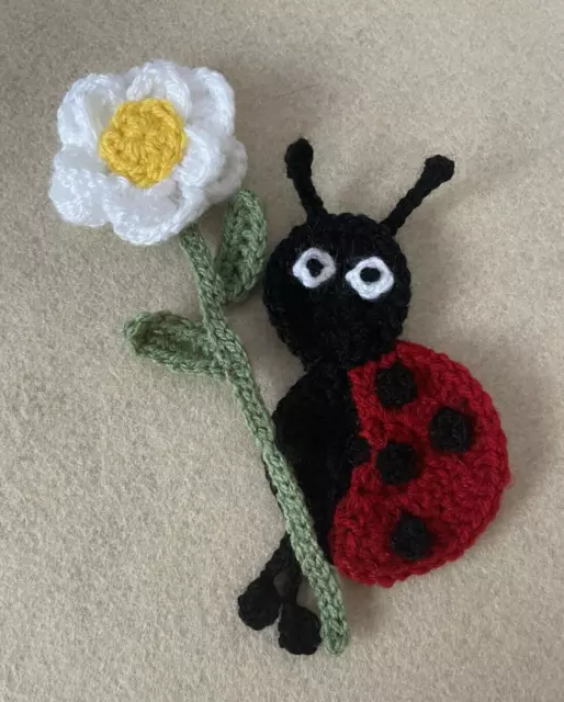 CROCHET Ladybird, Ladybug With Flower Applique, Embellishment, Motif. Crafts