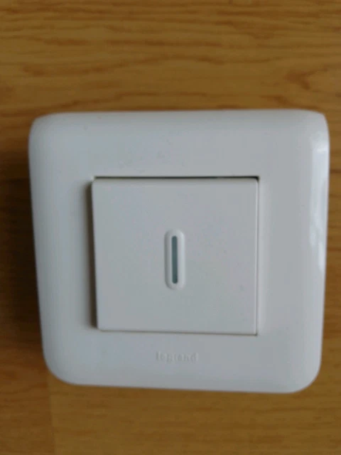 rare prise 16 A à 2 fusibles 2P + T ELECTRO SECURIT 02214 années 60