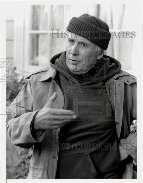 1987 Press Photo Richard Kiley stars as Joe Gardner in "A Year In The Life"