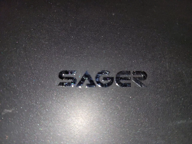 Sager 76 P151Hm1 Gaming Laptop Powers On Them Right Off Needs Repair See Pics Sager 76 P151Hm1 Gaming Laptop Powers On Them Right Off Needs Repair See Pics