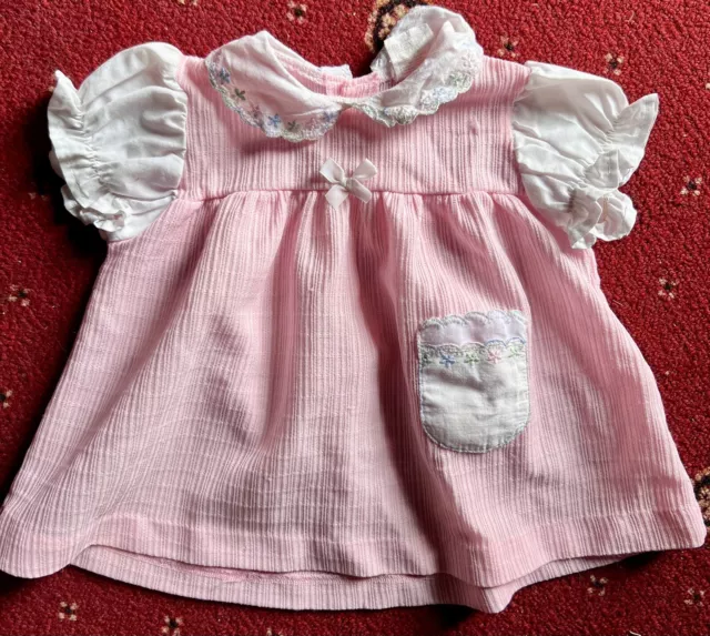 Sweet Vintage Girls Pink & White Dress With Pocket Age 0-6 Months