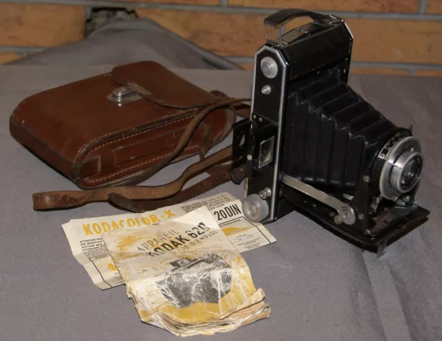 Appareil photo ancien Kodak 620 à soufflet, fonctionne, notice, saccoche