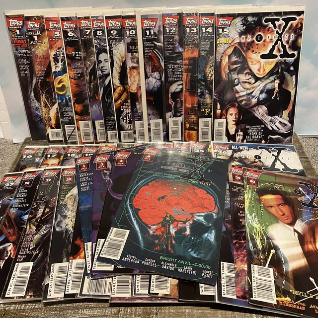 VTG Huge The X-Files Comic Book Lot Of 40 #1, Annual, #5-40 & Ground Zero Subset