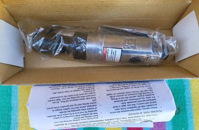 Ingersoll Rand Stubby 3/8" Drive Air Ratchet #IR1033 ( New ) 2