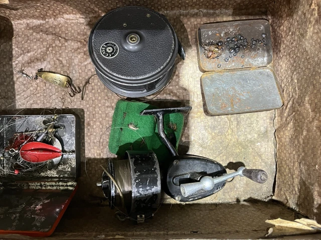 Antique fishing reels, accessories and case