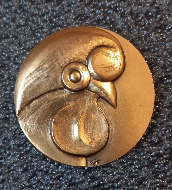 Médaille En Bronze De La Police Générale De La République 1982 - Pièce De Collection Historique