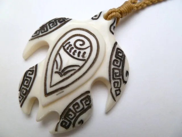 Hawaii Jewelry Turtle Buffalo Bone Carved Pendant Necklace/Choker # 35225-3