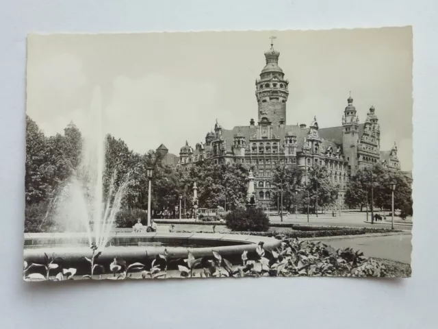 Alte Postkarte Ansichtskarte AK Messestadt Leipzig Neues Rathaus