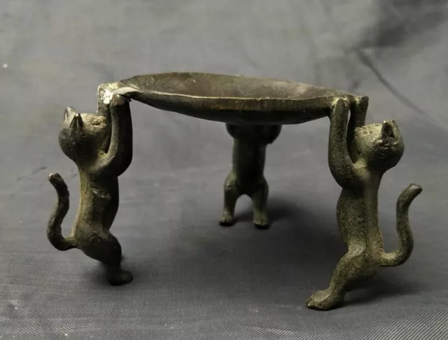 Exquisite Old Chinese brass copper handmade cat Candlestick statue 6029