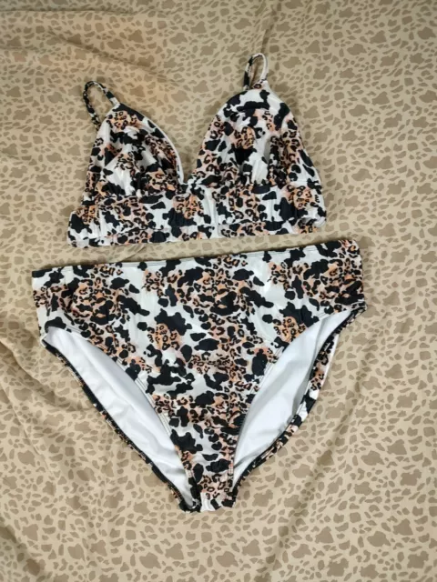 Boohoo Women's Animal Print Bikini Swimsuit Size 18 White Black