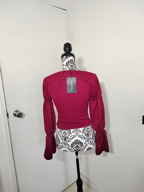Top col v pretty little thing Taille M neuf avec étiquette 2