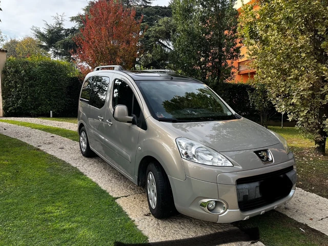 Peugeot Partner Partner Tepee 1.6 HDi 110CV Zénith