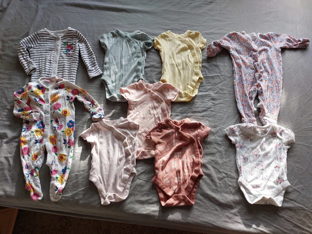 Pacchetto vestiti per bambina 9 articoli taglia 0-3 mesi