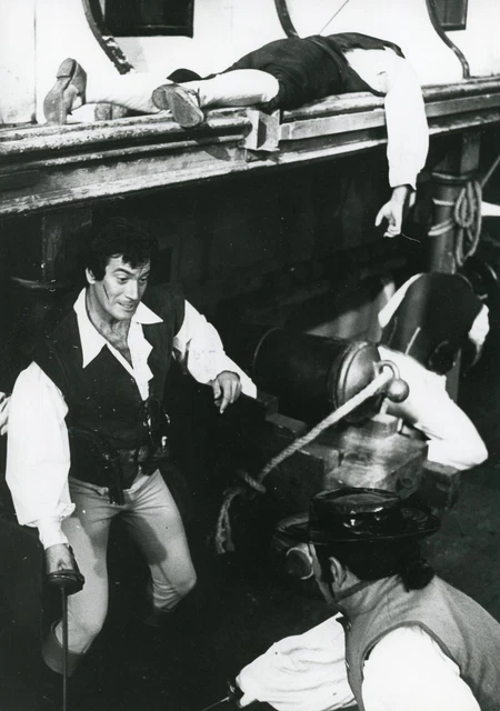 Gerard Barray "Surcouf, Le Tigre Des Sept Mers" Photo De Presse Cinema Cm