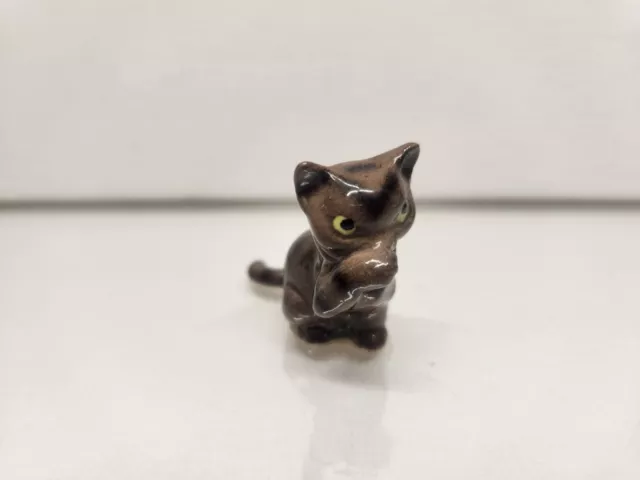 Hagen Renaker Miniature Ceramic Thumb Sucking Gray Striped Cat Kitten Figurine