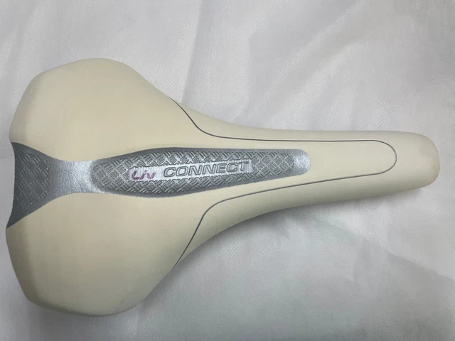 liv connect upright saddle