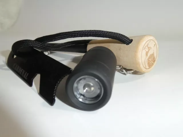 Kardinal Fire Stahl mit USB Wiederaufladbare Taschenlampe Feuerstein* Striker Feuerstarter 3