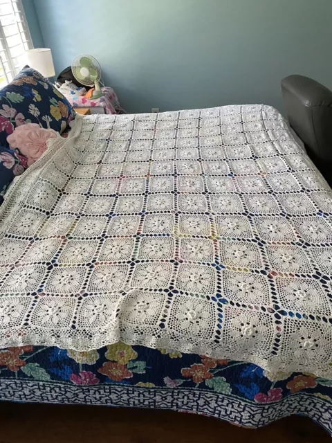 Vintage Handmade Crochet Ecru Eggshell Bedspread Coverlet 90 X 80