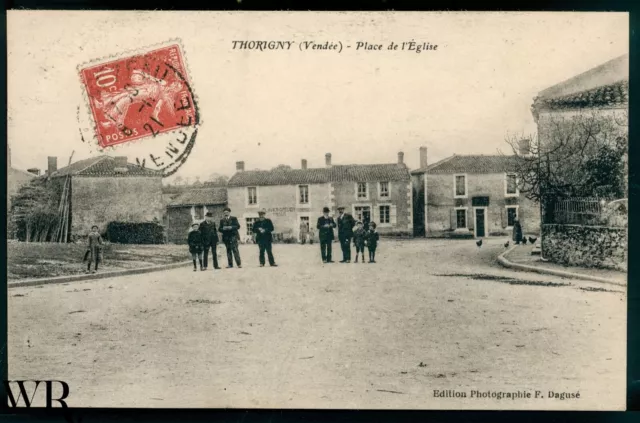 CPA VENDEE - 85 - Mareuil Sur Lay / Bournezeau - THORIGNY - Place de l'église