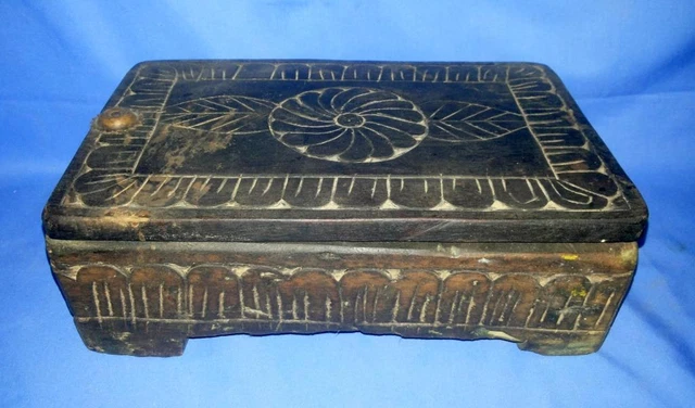 Antique Old Collectible Hand Carved Beautiful Indian Design Wooden Dry Fruit Box