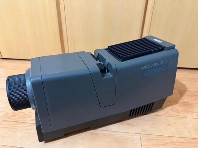 COMO NUEVO】 CABINA PROCABIN Pro 67-Z 67 Z 6x7 Proyector de