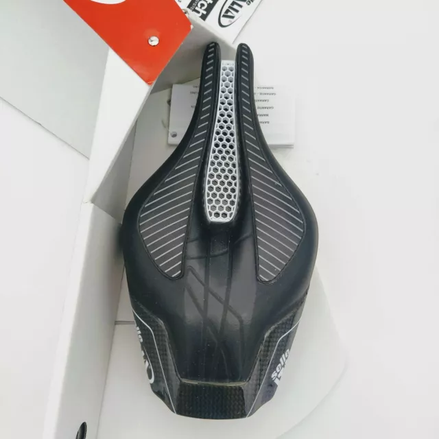 Selle Italia Kronos Tekno Flow S Carbon Saddle 135X265mm 218g Carbon Rail 7X9mm 3