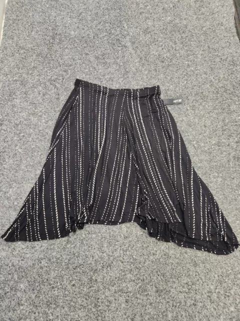 APT 9 Skirt Women Large Black White Shark Hem A-Line Geometric Stripe NWT