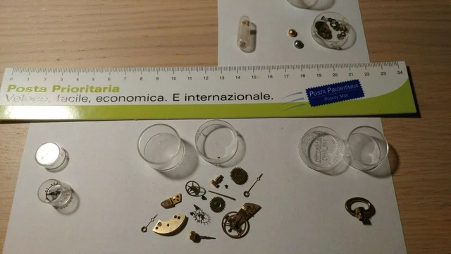 Lot De Pièces Détachées Pour Montres Vintage (Seiko Et Autres) - Pour Réparation