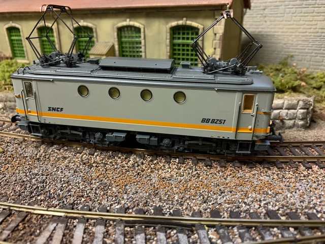 Locomotive BB300 sncf Roco HO - Jeux et jouets ROCO - Miniplanes