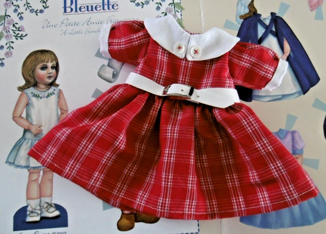 Poupée sous vêtements - France