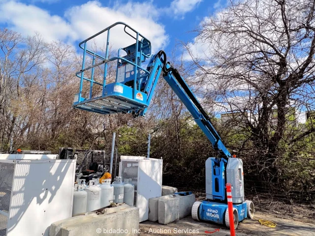2010 Genie Z-30/20N 30' Electric Articulating Boom Lift Man Jib -Parts/Repair