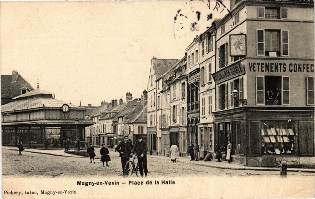 CPA MAGNY-en-VEXIN - Place de la Halle (380864)