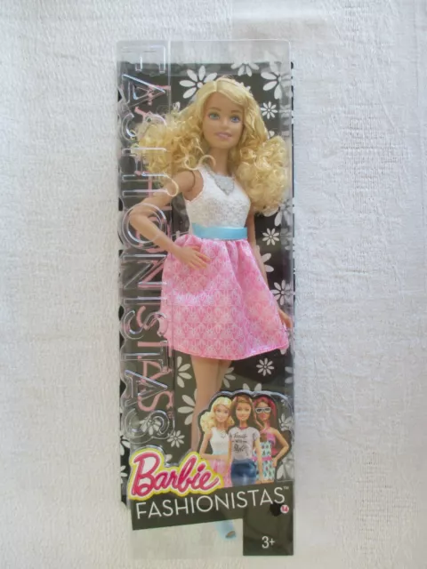 ♫ Poupée Barbie Fashionistas n° 14 ♫