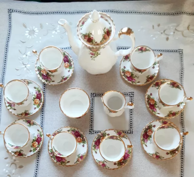 Royal Albert Old Country Roses Coffee Set For Eight 1962