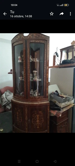 Vetrina In Legno Intarsiato