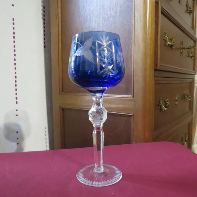1 verresa vin blanc roemer en cristal de lorraine de couleur bleu