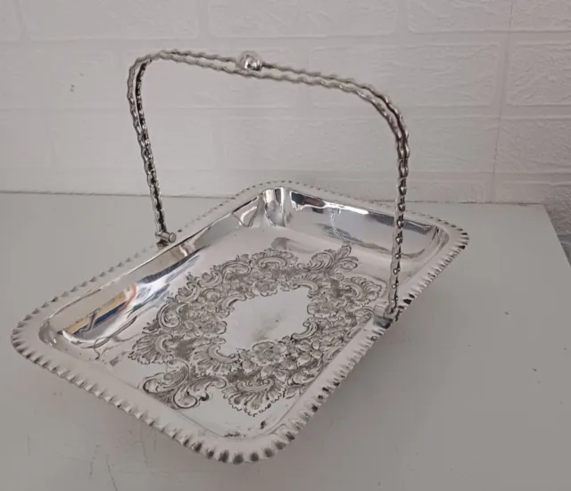 Vintage Silver Plate Bread Or Fruit Basket With Handle