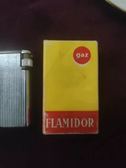 Vintage FLAMIDOR Butane Gas Lighter w/ Original Box