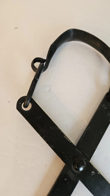 Vintage Metal Ice Block Log Holder Tongs Black Rustic Farmhouse  2