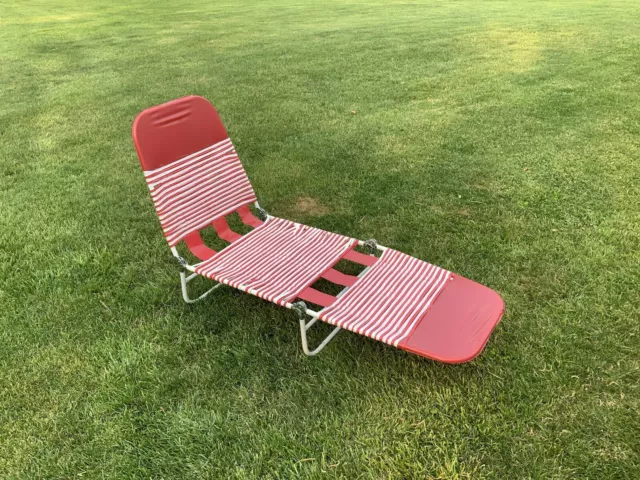 VINTAGE LAWN LOUNGE Chair Beach Patio Chaise Red Vinyl Jelly Tube ...