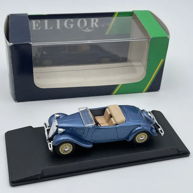 1/43 Eligor Citroen Traction 11 Cv cabriolet open  bleue 1938 ref:100000 TBE