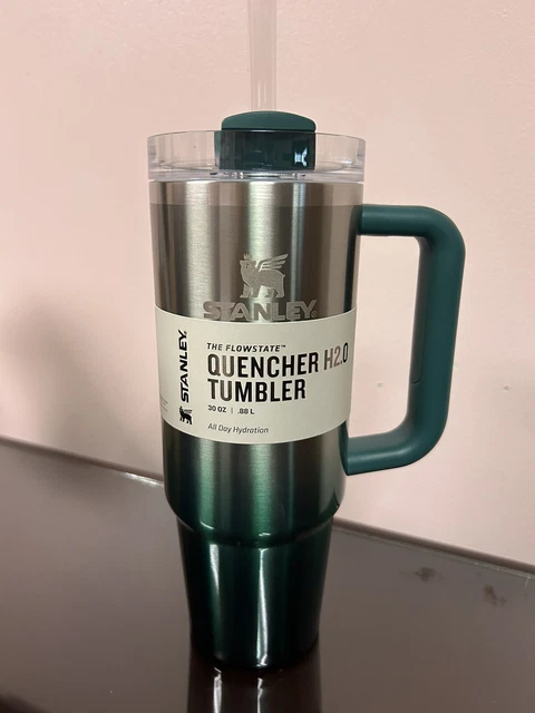 Stanley Tumbler 30oz The Flowstate Quencher H2.0 Pine GREEN Gradient Ombre